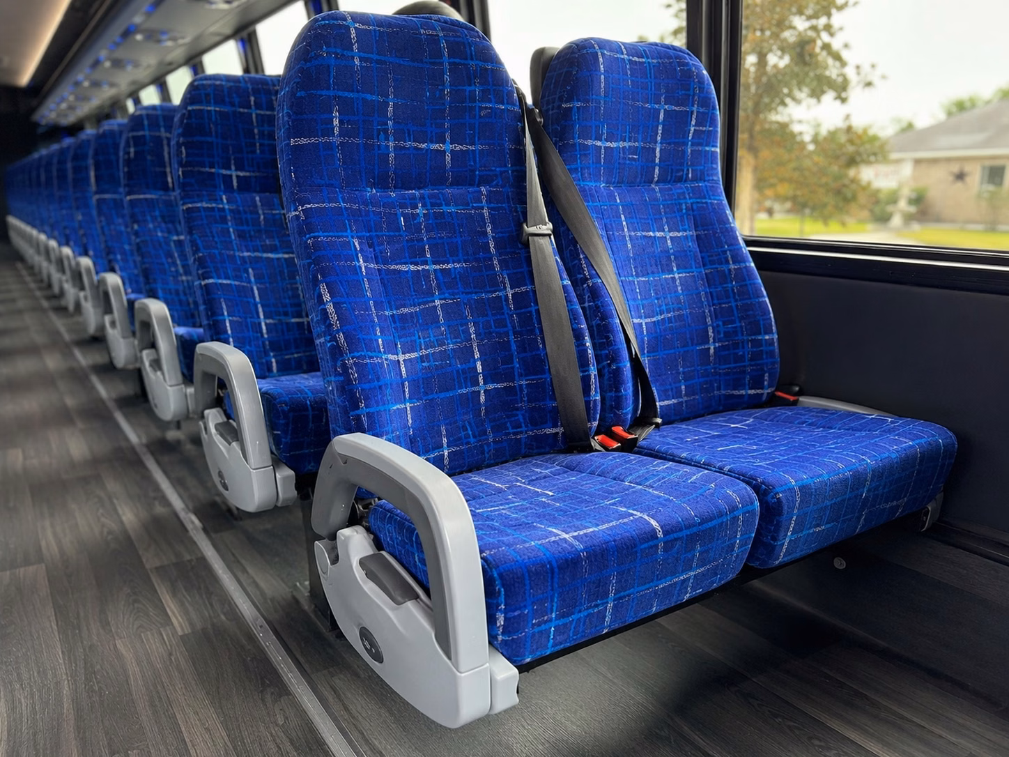 charter buses to the bronx zoo and new york botanical garden are easy to book through charterbusyonkers com